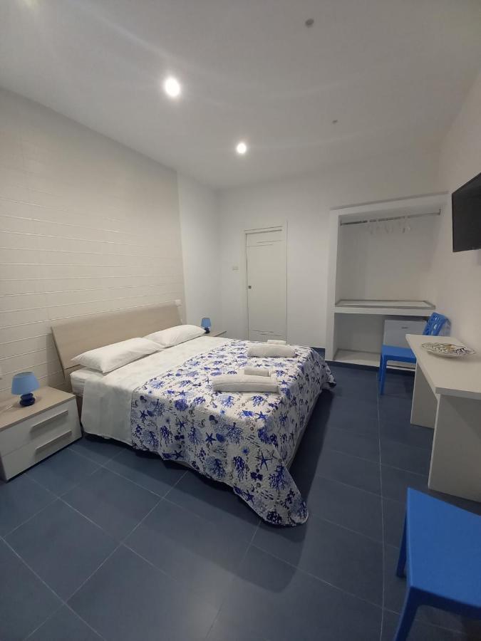 Al Delfino Blu Hotell Margherita Di Savoia Eksteriør bilde